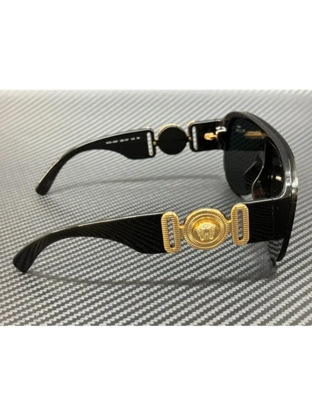 New Versace Men  Black Sunglasses  48- 148-
